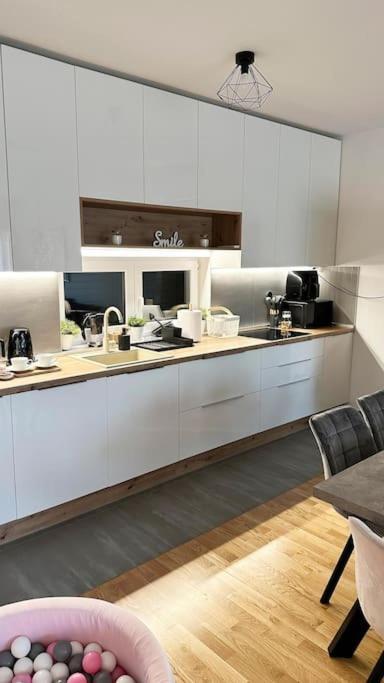 New Modern Accommodation In City Metković 외부 사진